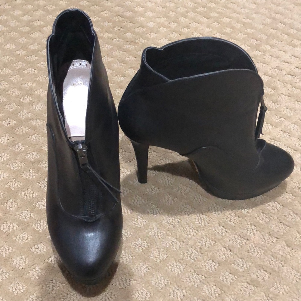 Charles David Booties